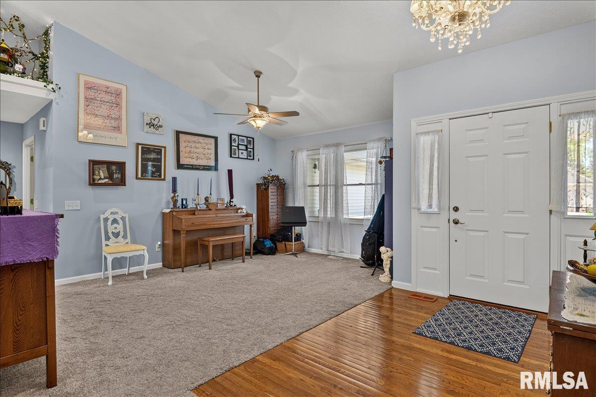 3904 Huxley Drive Springfield, IL 62711 - Photo 8 of 49