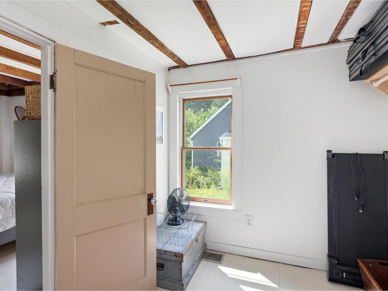 4003 River Road New Haven, VT 05472 - Photo 16 of 37