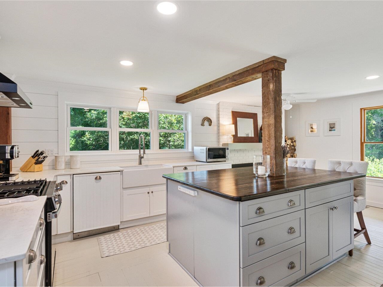 4003 River Road New Haven, VT 05472 - Photo 8 of 37