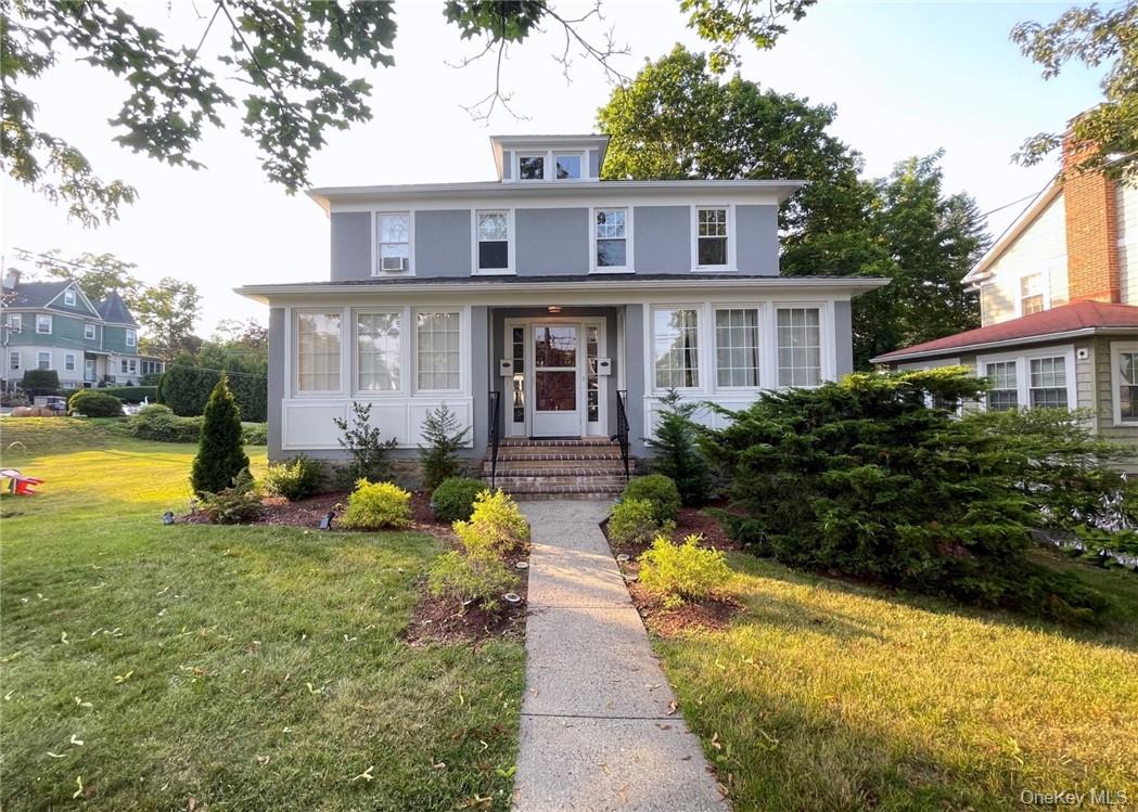 306 Soundview Avenue, Unit RIGHT Mamaroneck, NY 10543 - Photo 3 of 28