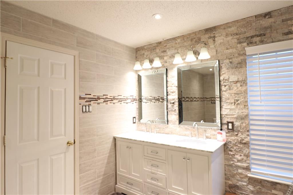 8340 South Rising Sun Drive Pendleton, IN 46064 - Photo 3 of 20