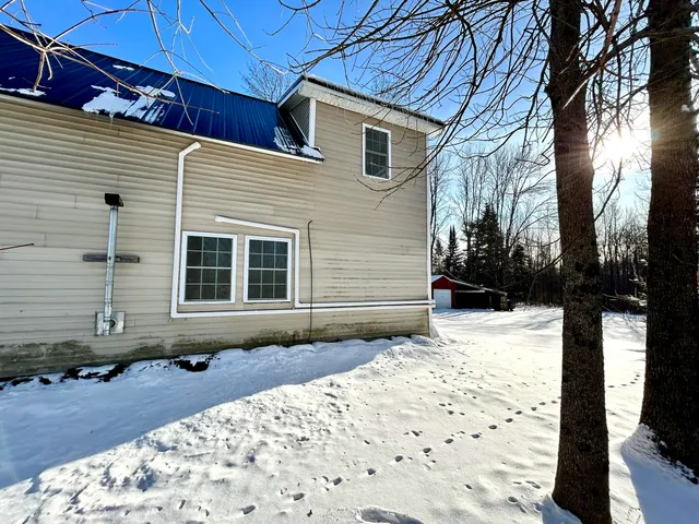 $329,900 | 205 Elm Street, Newport, ME 04953