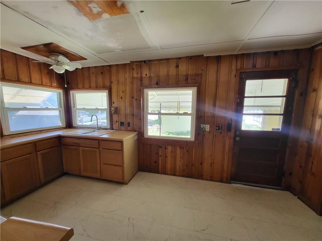 2002 North 3rd Street St. Joseph, MO 64505 - Photo 13 of 21 Gallery Image 13