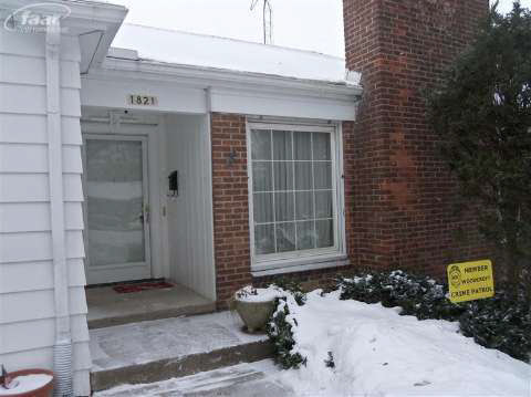 1821 Colchester Road Flint, MI 48503 - Photo 2 of 25 20390967-1.JPG