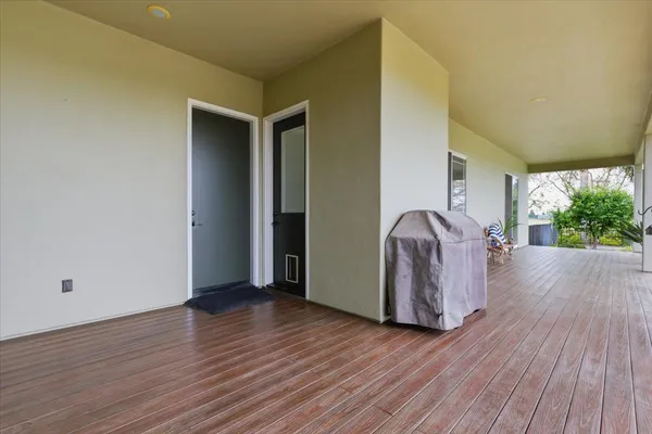$1,100,000 | 1979 McDonald Avenue, Live Oak, CA 95953