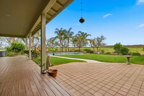 $1,100,000 | 1979 McDonald Avenue, Live Oak, CA 95953