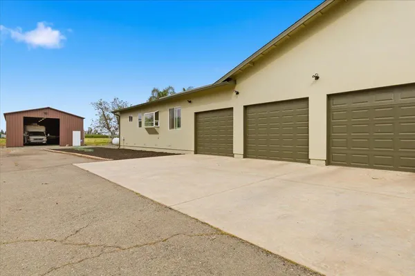 $1,100,000 | 1979 McDonald Avenue, Live Oak, CA 95953