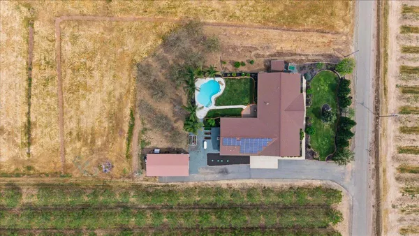 $1,100,000 | 1979 McDonald Avenue, Live Oak, CA 95953