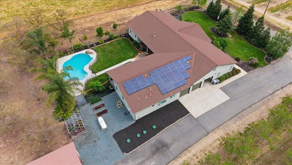 $1,100,000 | 1979 McDonald Avenue, Live Oak, CA 95953