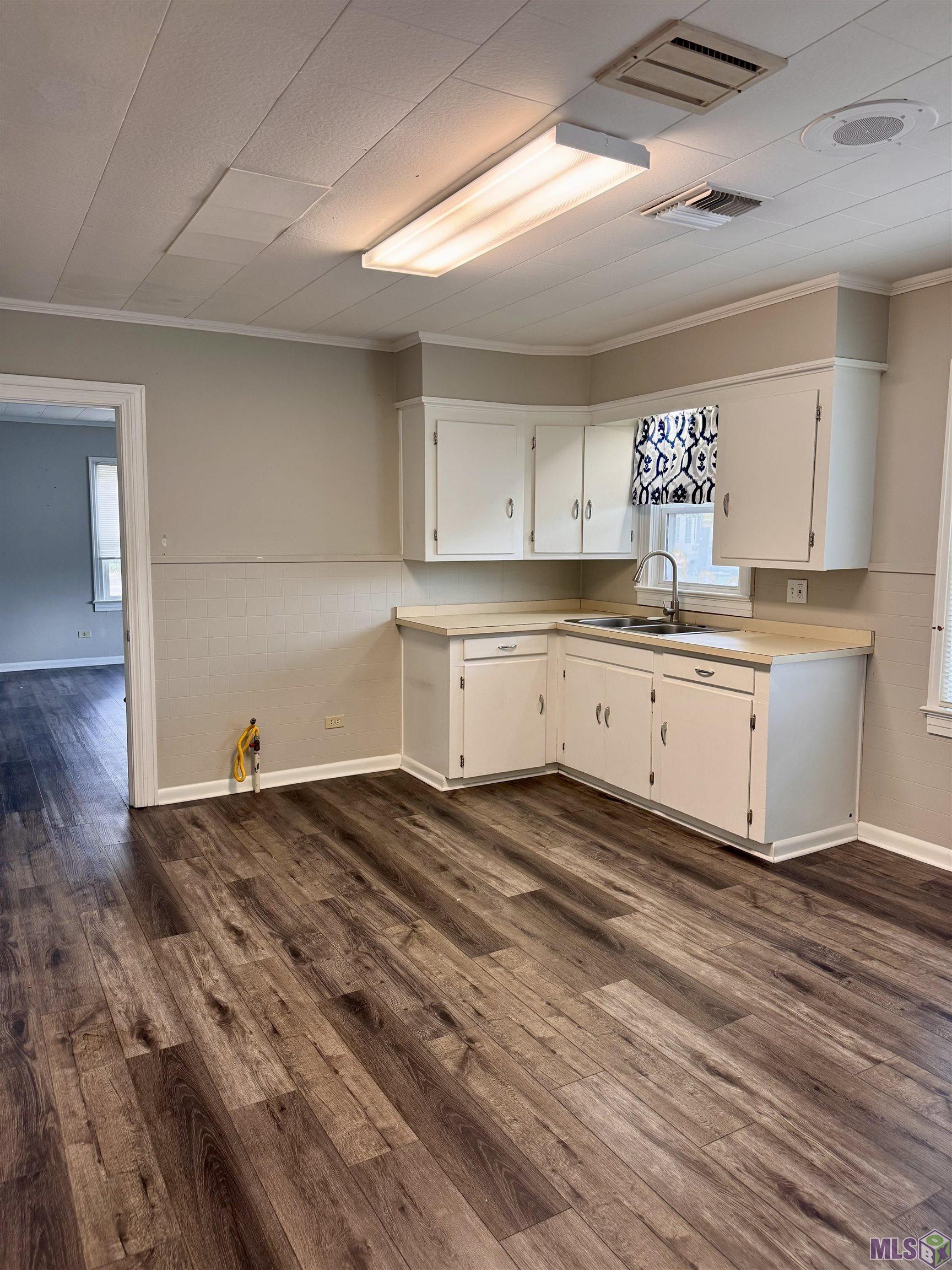 509 Roderick Street Morgan City, LA 70380 - Photo 10 of 21 Gallery Image 10