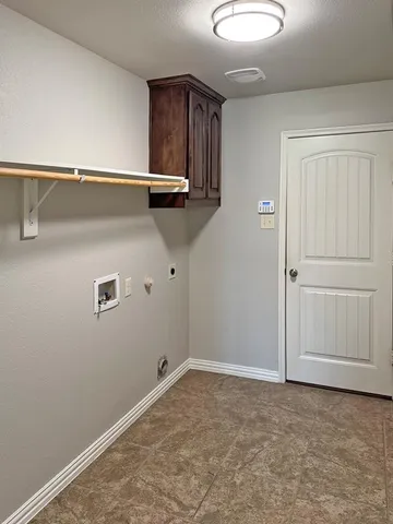 a view of a closet area