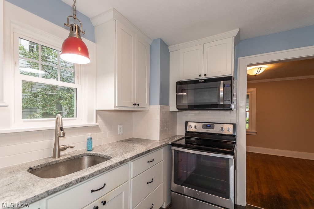 851 Englewood Road Cleveland Heights, OH 44121 - Photo 3 of 30 Gallery Image 3