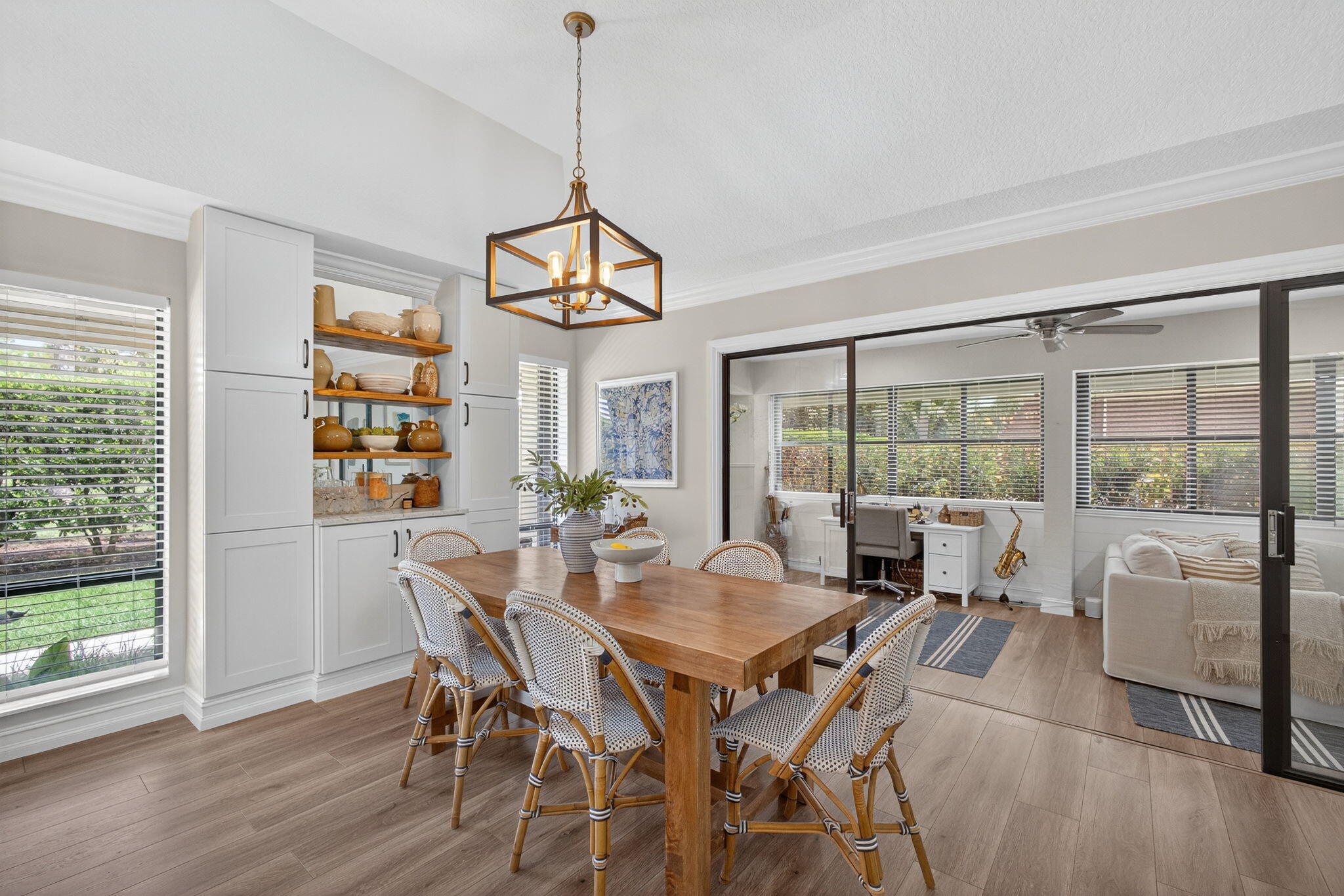 101 Half Moon Circle, Unit B Jupiter, FL 33458 - Photo 13 of 44 Dining