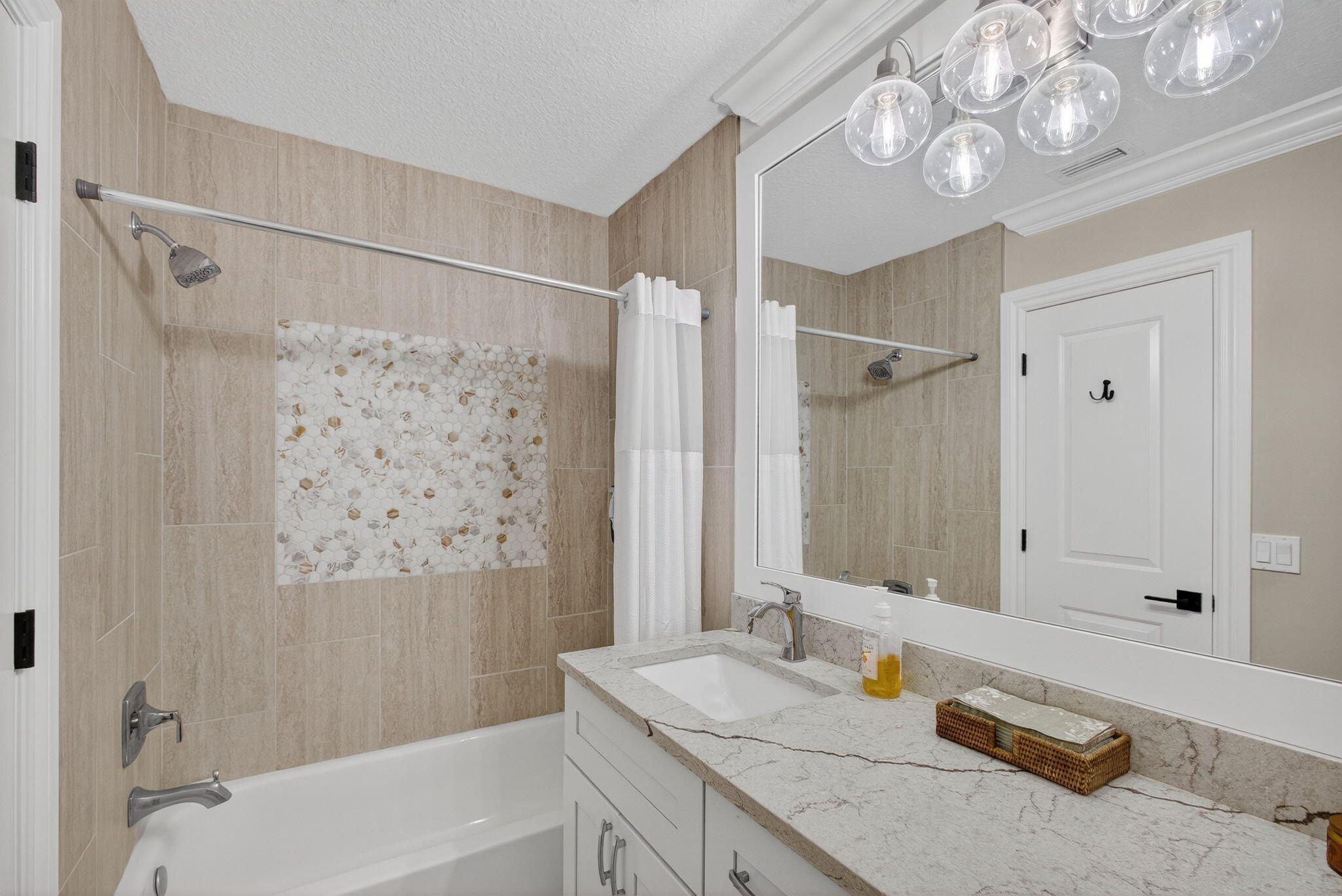 101 Half Moon Circle, Unit B Jupiter, FL 33458 - Photo 27 of 44 Upgraded 2nd Bathroom