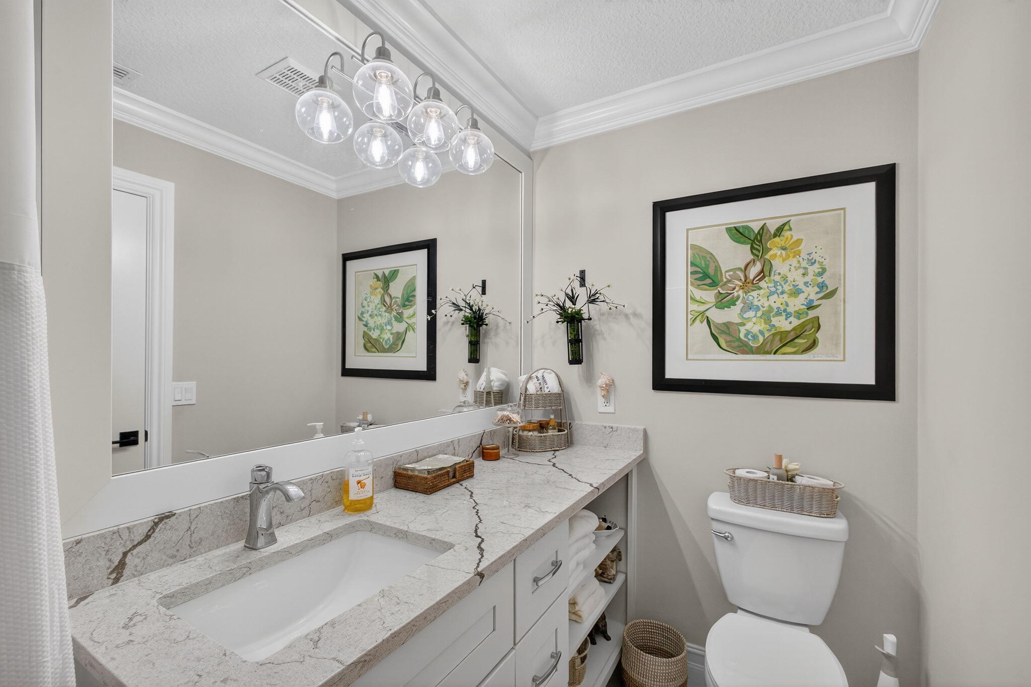 101 Half Moon Circle, Unit B Jupiter, FL 33458 - Photo 28 of 44 Upgraded 2nd Bathroom