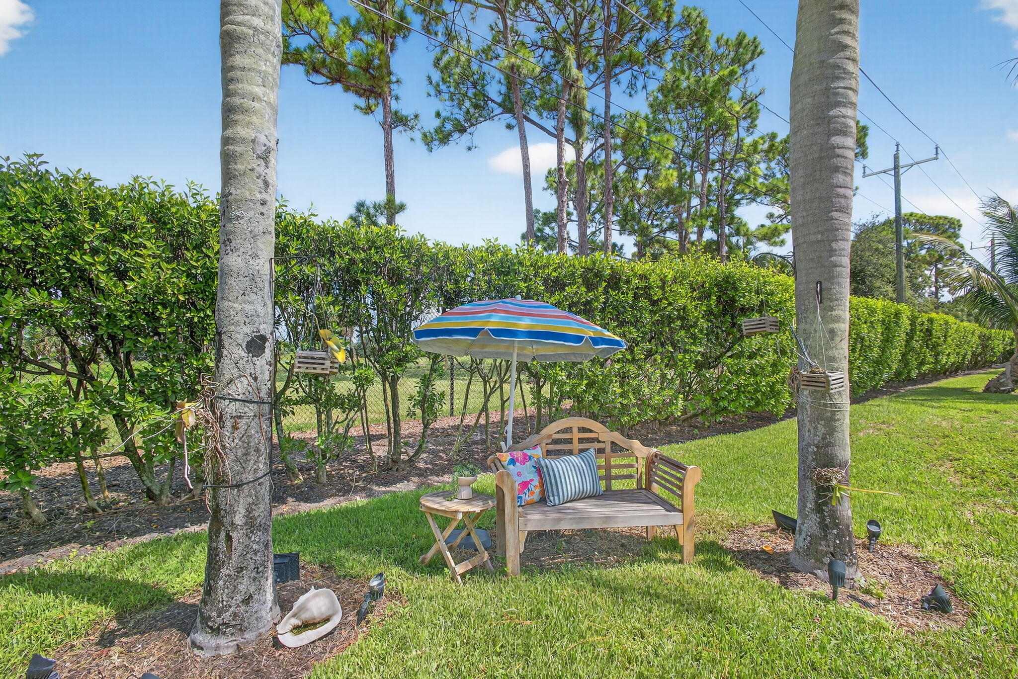 101 Half Moon Circle, Unit B Jupiter, FL 33458 - Photo 40 of 44 Sitting Area