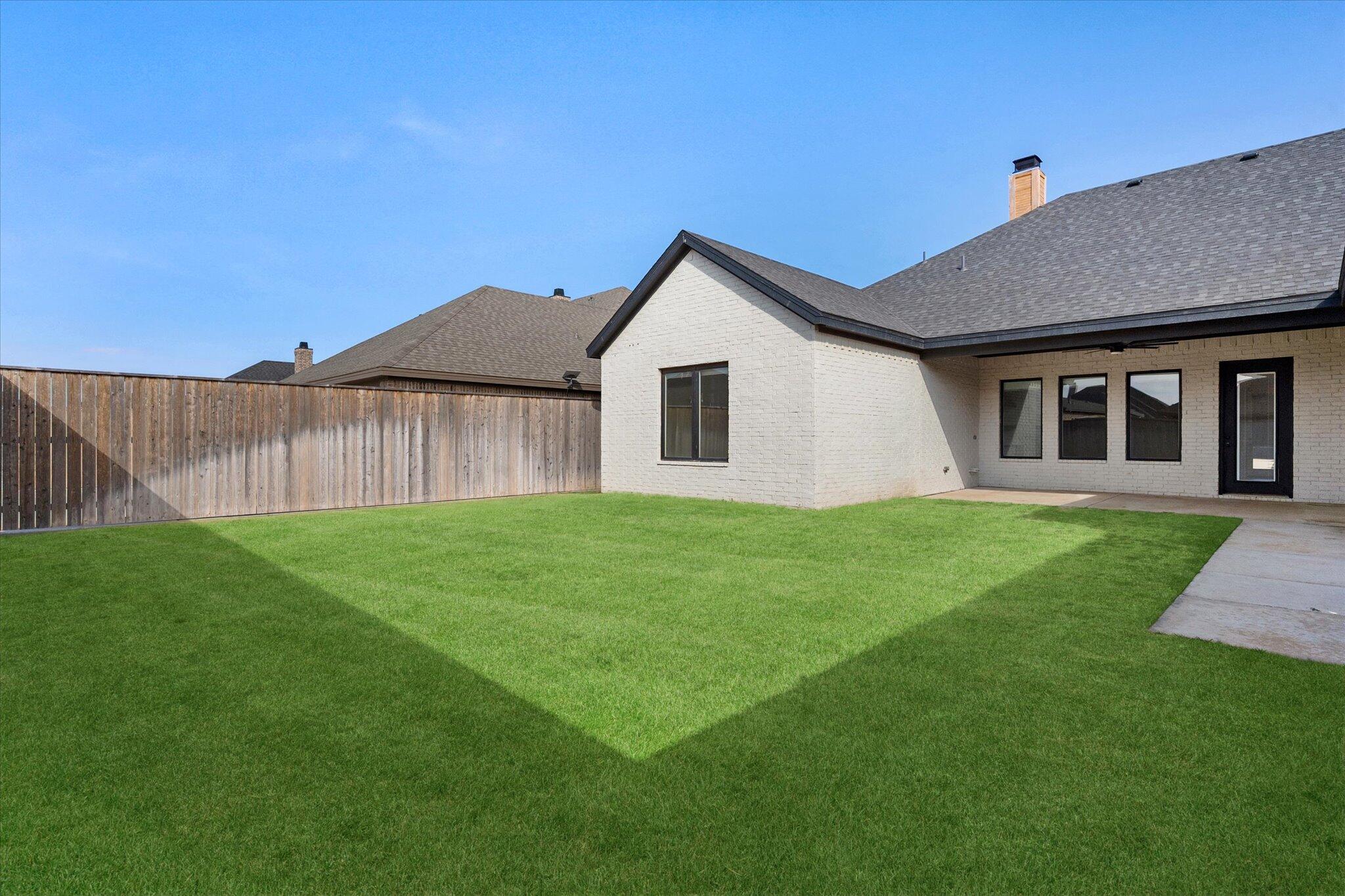 504 Brookshire Avenue Wolfforth, TX 79382 - Photo 41 of 45 35-504 Brookshire_8171