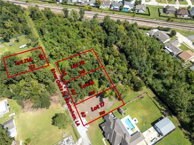 $42,000 | 436 River Oaks Drive, Destrehan, LA 70047