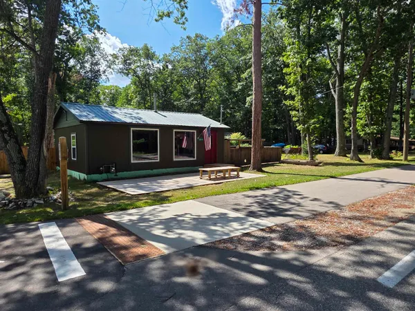 $110,900 | 2010 West River Road, Oscoda, MI 48750