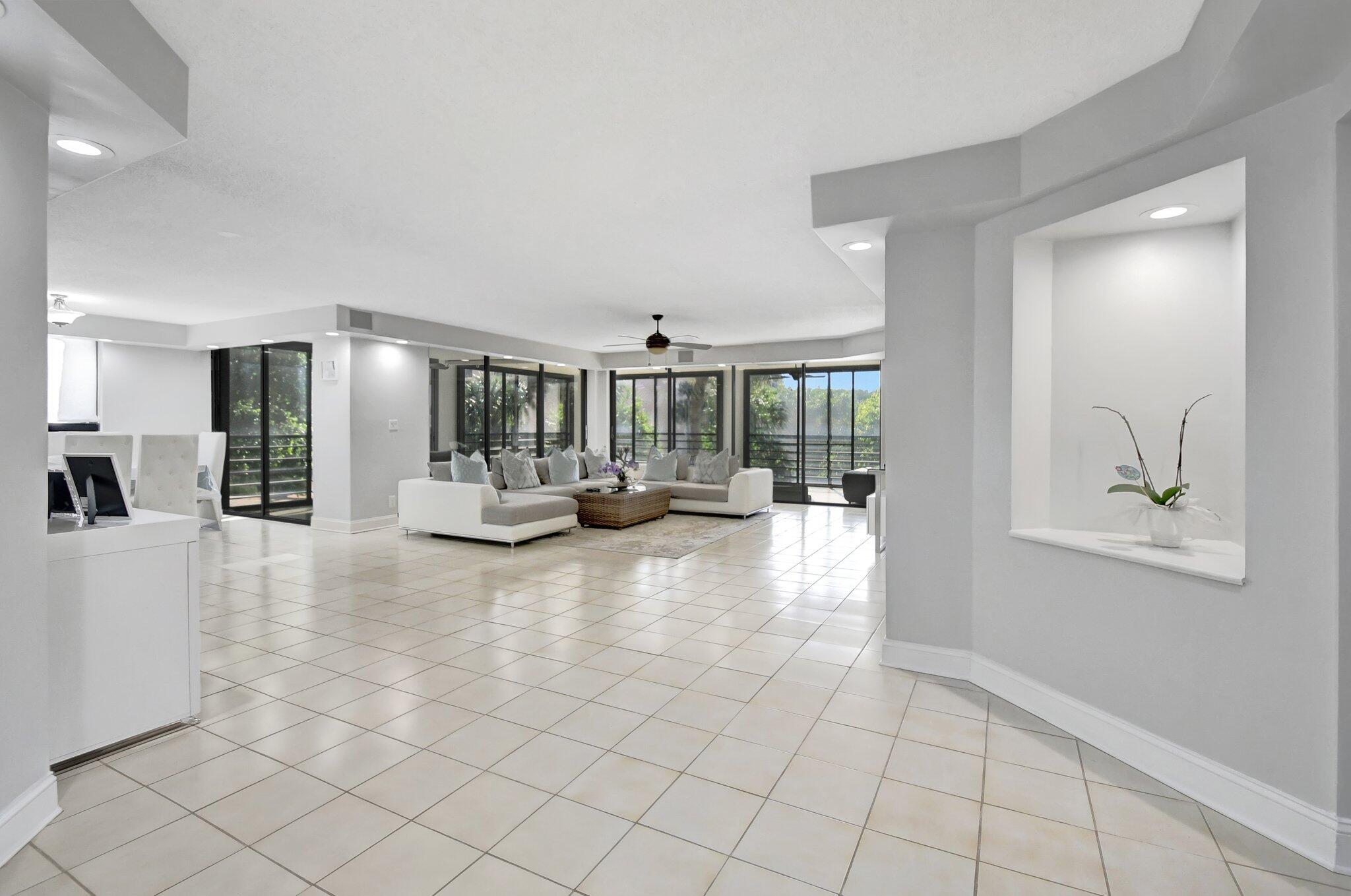 7201 Promenade Drive, Unit 302 Boca Raton, FL 33433 - Photo 4 of 46 living room