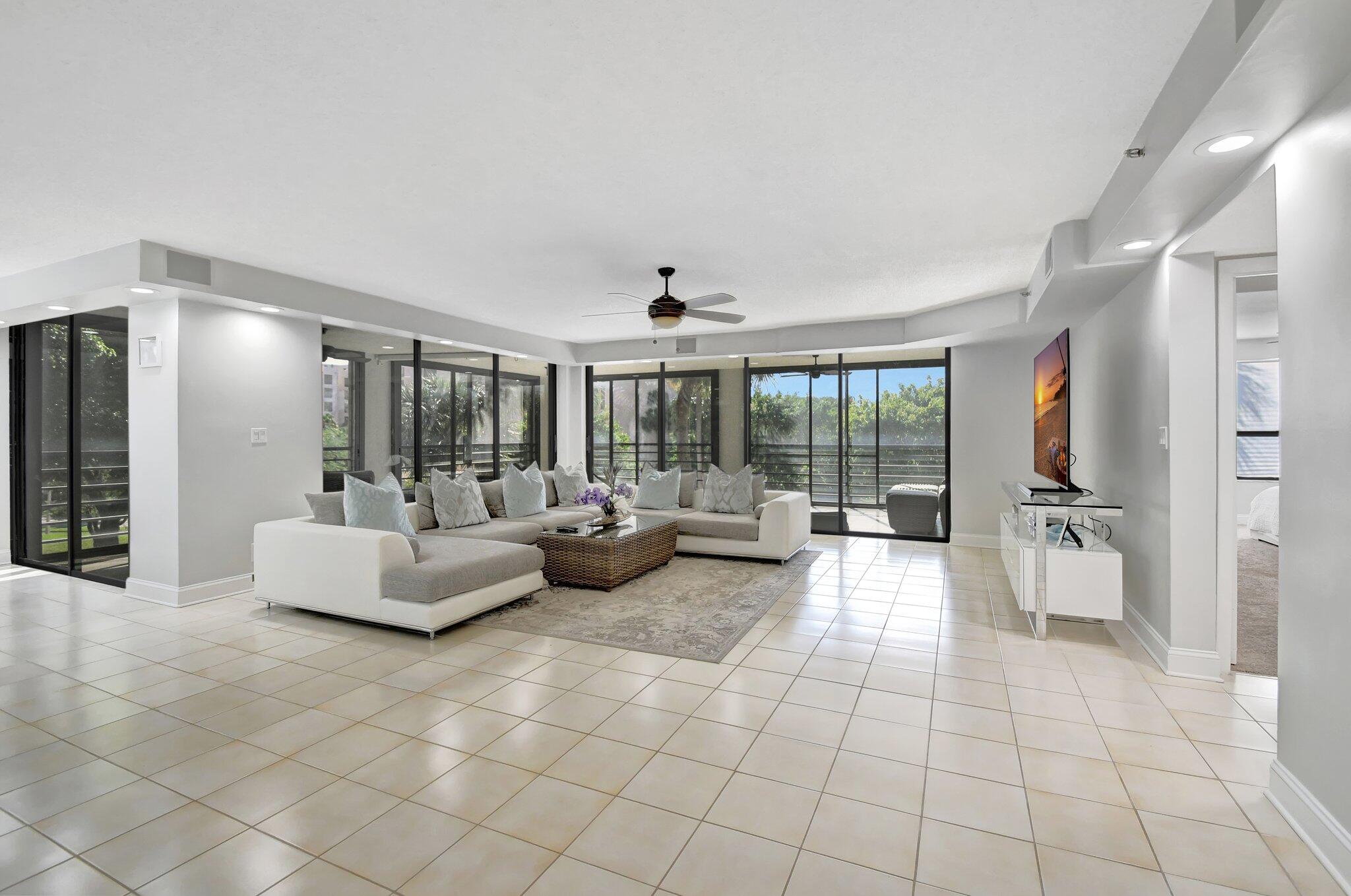 7201 Promenade Drive, Unit 302 Boca Raton, FL 33433 - Photo 5 of 46 living room