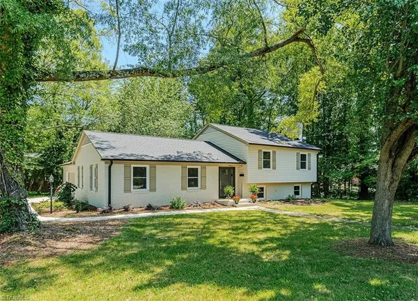 $440,000 | 2804 Edgewood Avenue, Burlington, NC 27215