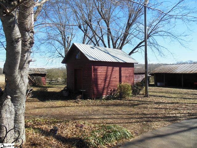 517 Mountain View Road Anderson, SC 29626 - Photo 7 of 23 Gallery Image 7