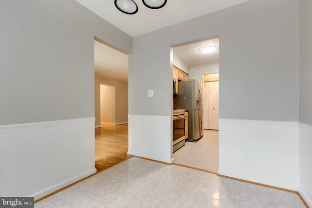 a view of a storage & utility room with washer and dryer