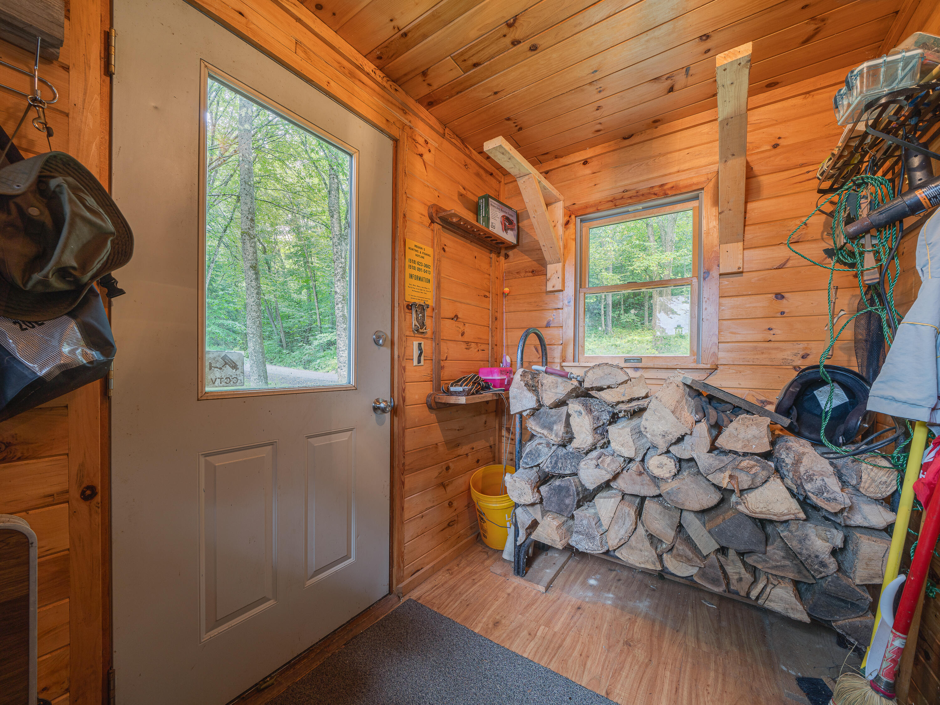 419 Woody's Road Newcomb, NY 12852 - Photo 15 of 37 Entrance - Mudroom facing entrance