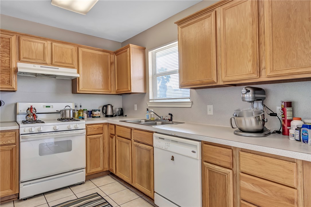 2400 Pintail Loop College Station, TX 77845 - Photo 5 of 29