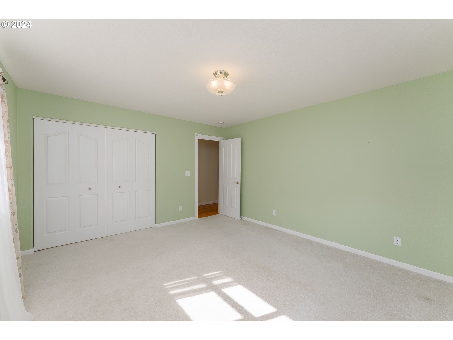 18235 Dixonville Road Roseburg, OR 97470 - Photo 20 of 40