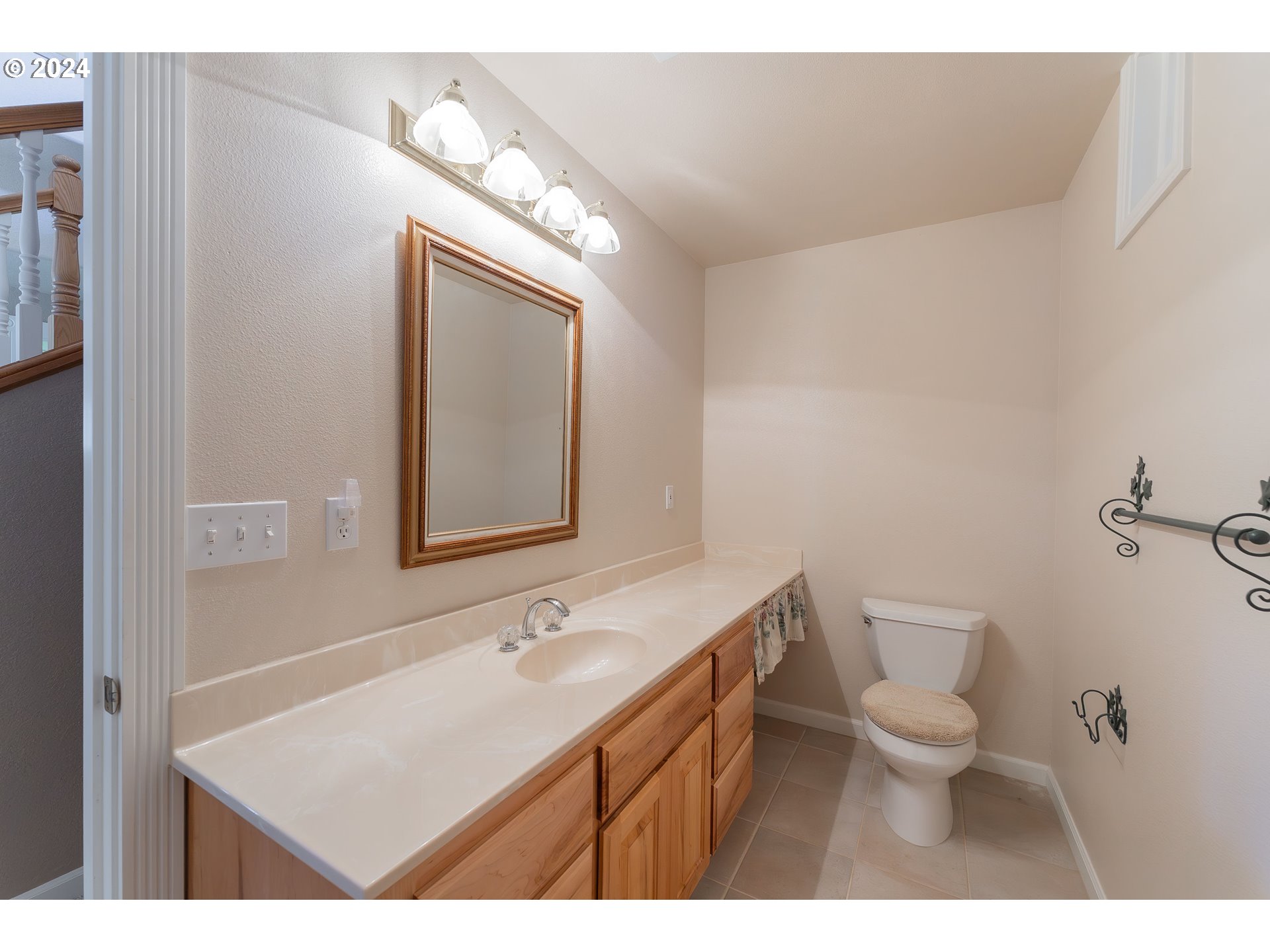 18235 Dixonville Road Roseburg, OR 97470 - Photo 33 of 40