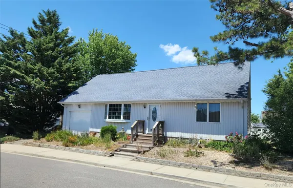 $599,999 | 2777 Alder Road, Bellmore, NY 11710