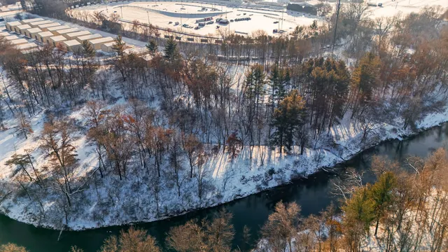 $225,000 | N5061 County Road M, West Salem, WI 54669