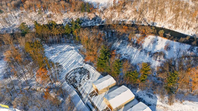 $225,000 | N5061 County Road M, West Salem, WI 54669