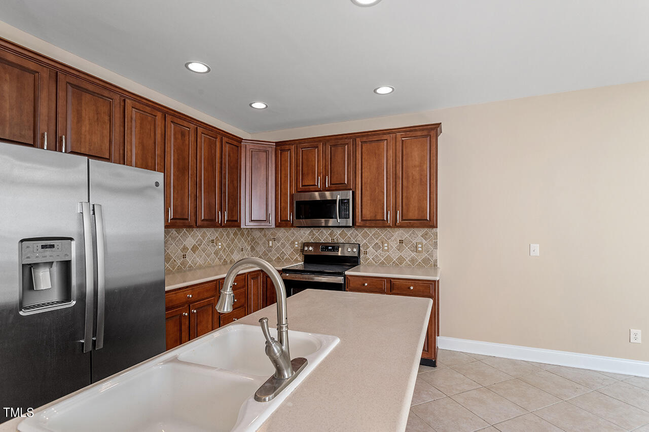 10144 Mizner Lane Raleigh, NC 27617 - Photo 24 of 35 10144 Mizner Lane_24