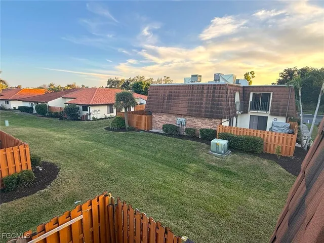 $255,000 | 1406 Park Shore Circle, Unit 3, Fort Myers, FL 33901