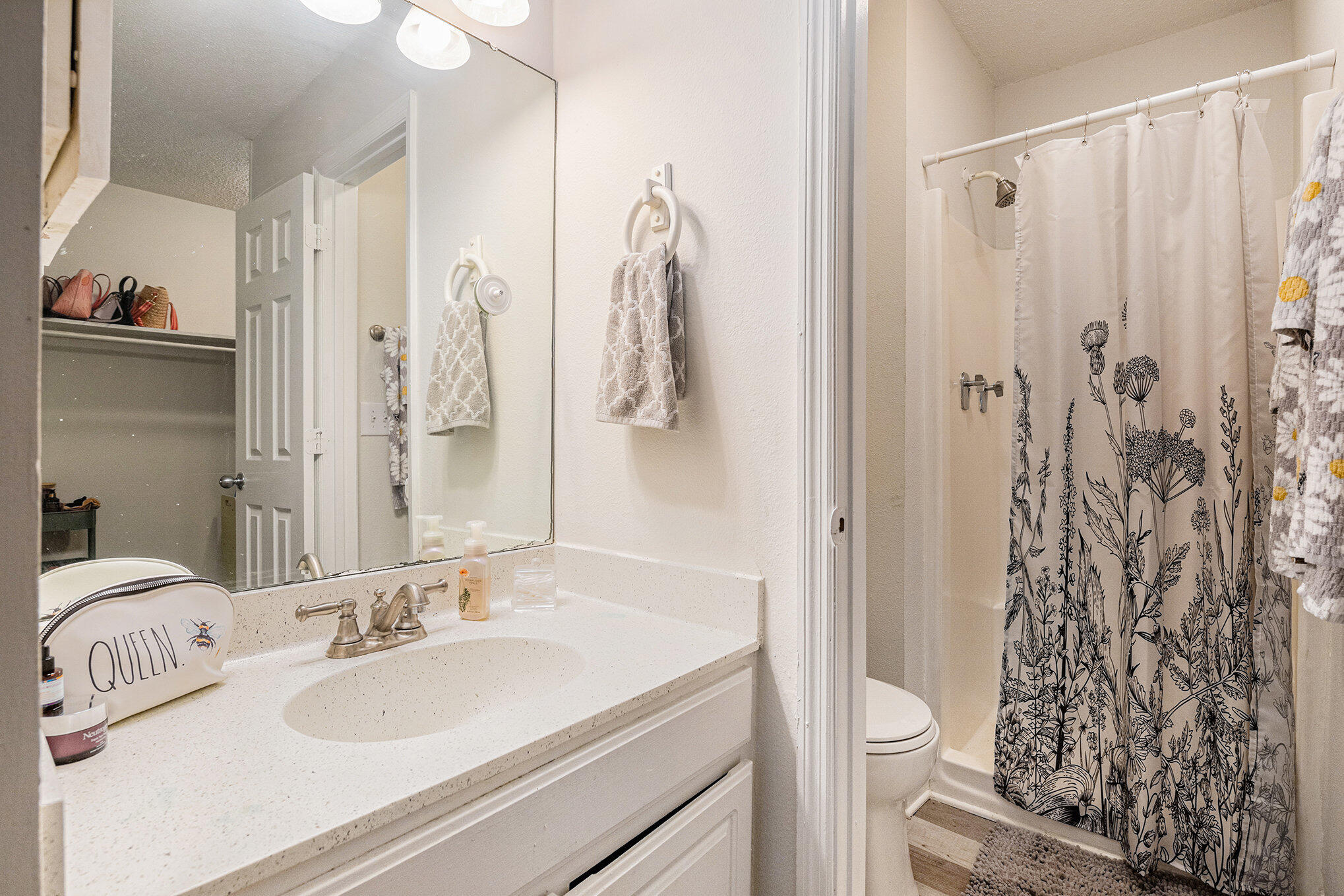 1402 Camp Road, Unit 9G Charleston, SC 29412 - Photo 12 of 19 012_file_403