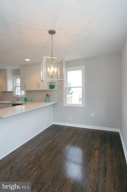 38 Brookfield Road Pasadena, MD 21122 - Photo 15 of 29 Dining Room