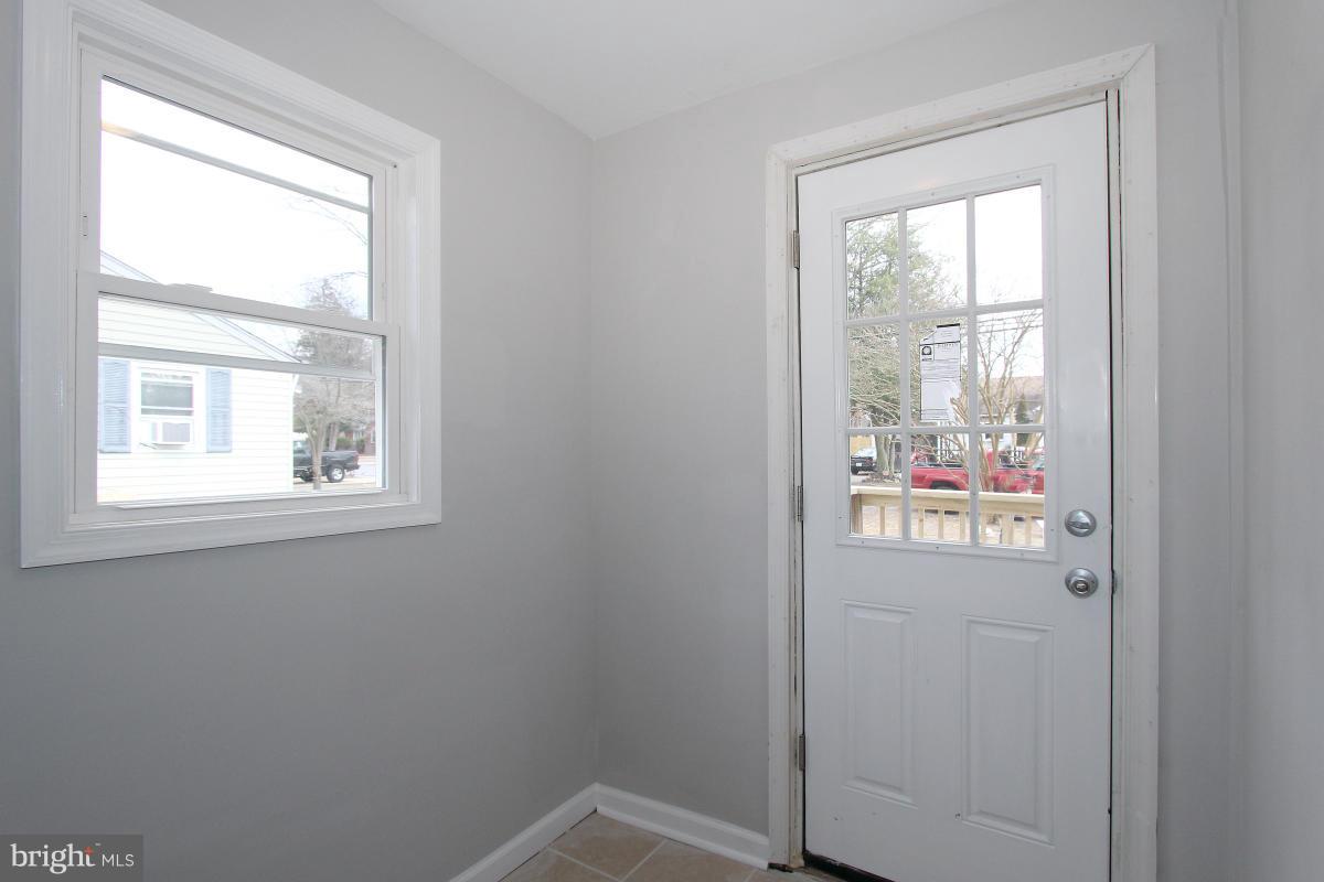 38 Brookfield Road Pasadena, MD 21122 - Photo 22 of 29 Interior (General)