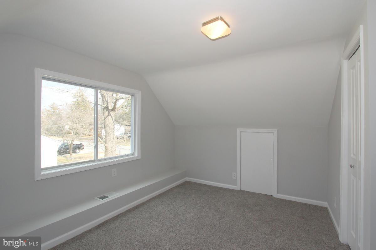 38 Brookfield Road Pasadena, MD 21122 - Photo 27 of 29 Bedroom