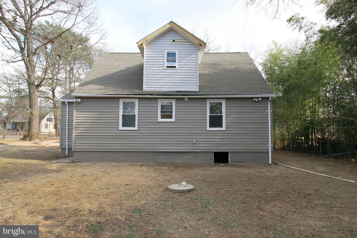 38 Brookfield Road Pasadena, MD 21122 - Photo 29 of 29 Exterior (Rear)