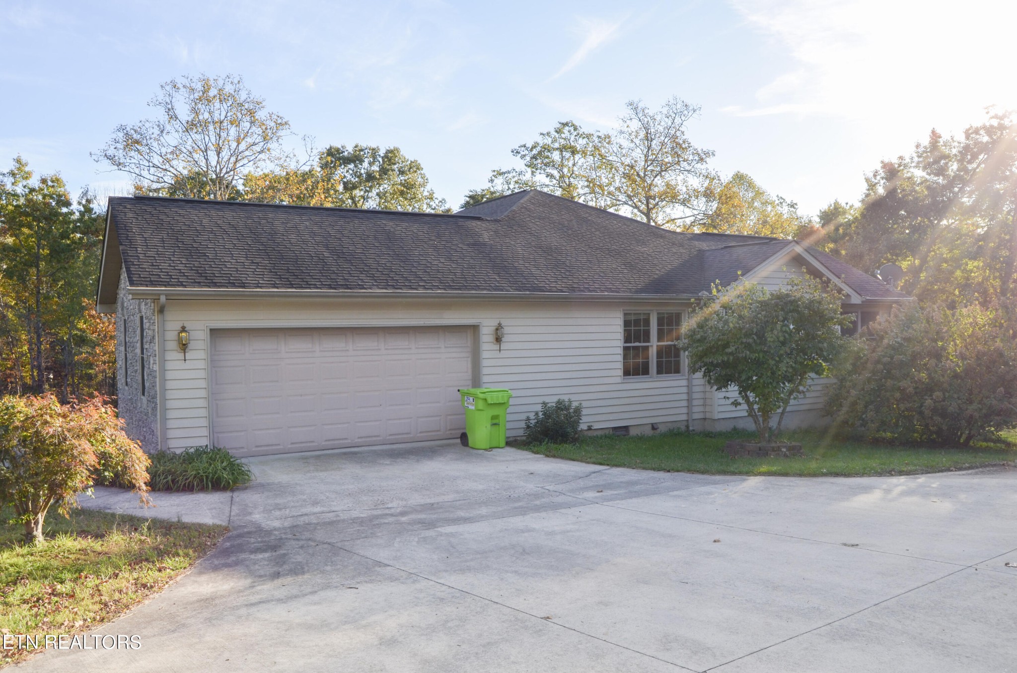 915 Stone Loop Crossville, TN 38571 - Photo 4 of 59 Gallery Image 4