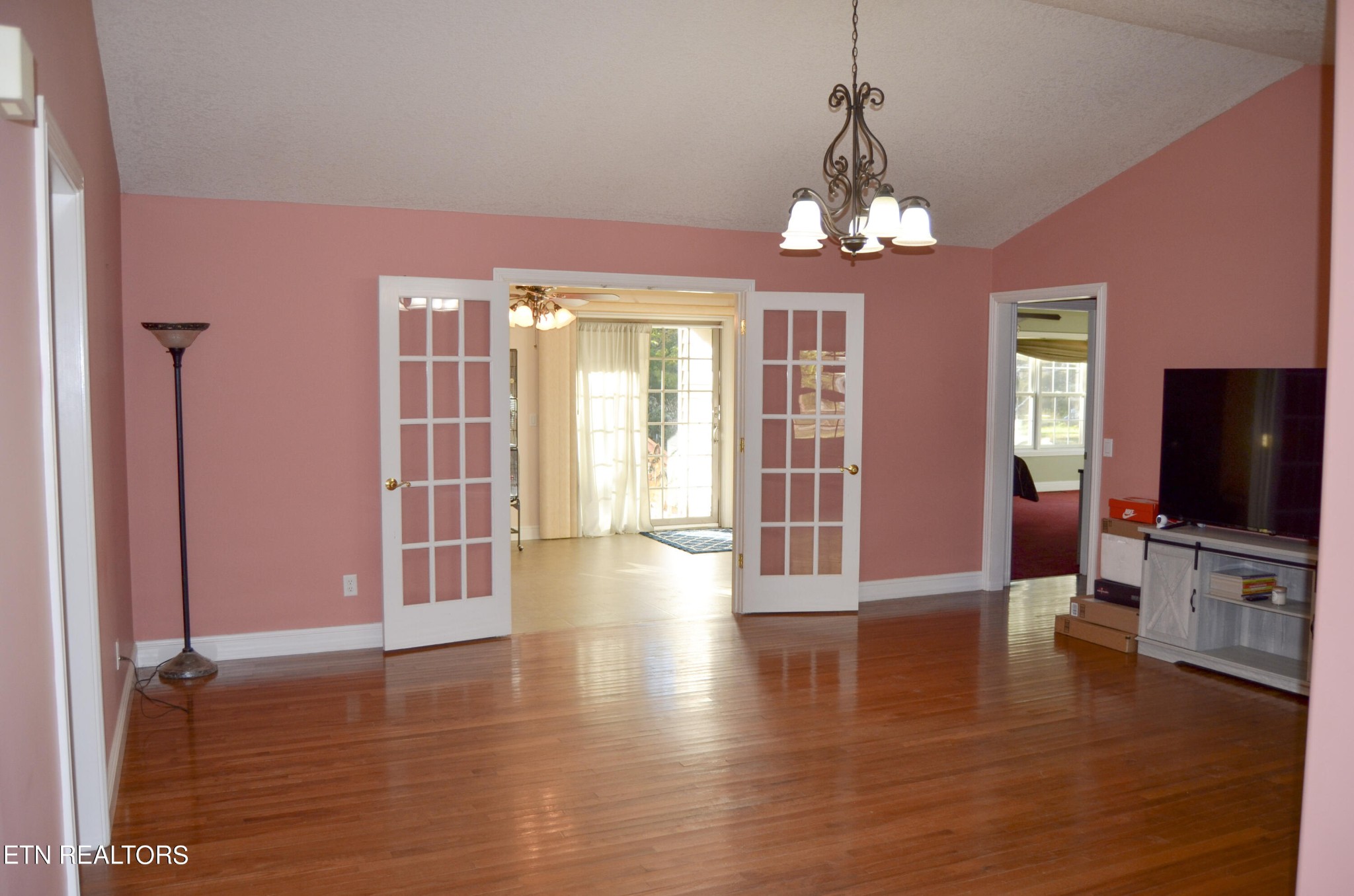 915 Stone Loop Crossville, TN 38571 - Photo 6 of 59 Gallery Image 6