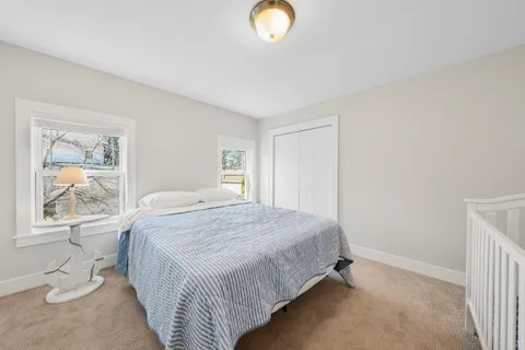 $995,000 | 812 Van Slyke Drive, Fontana, WI 53125