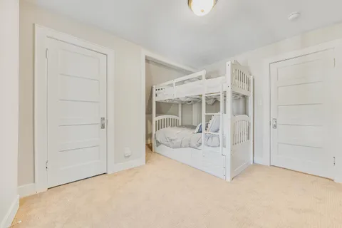 $995,000 | 812 Van Slyke Drive, Fontana, WI 53125