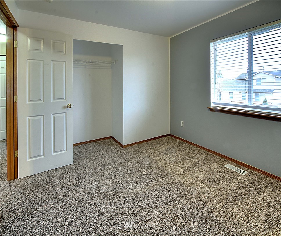 447 Hackmann Street Buckley, WA 98321 - Photo 13 of 21 Gallery Image 13