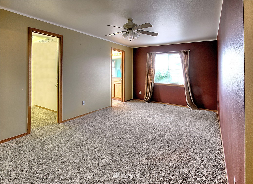 447 Hackmann Street Buckley, WA 98321 - Photo 10 of 21 Gallery Image 10