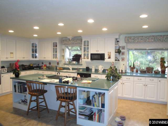 2385 Warrior Lane Reno, NV 89523 - Photo 3 of 11 Photo 3