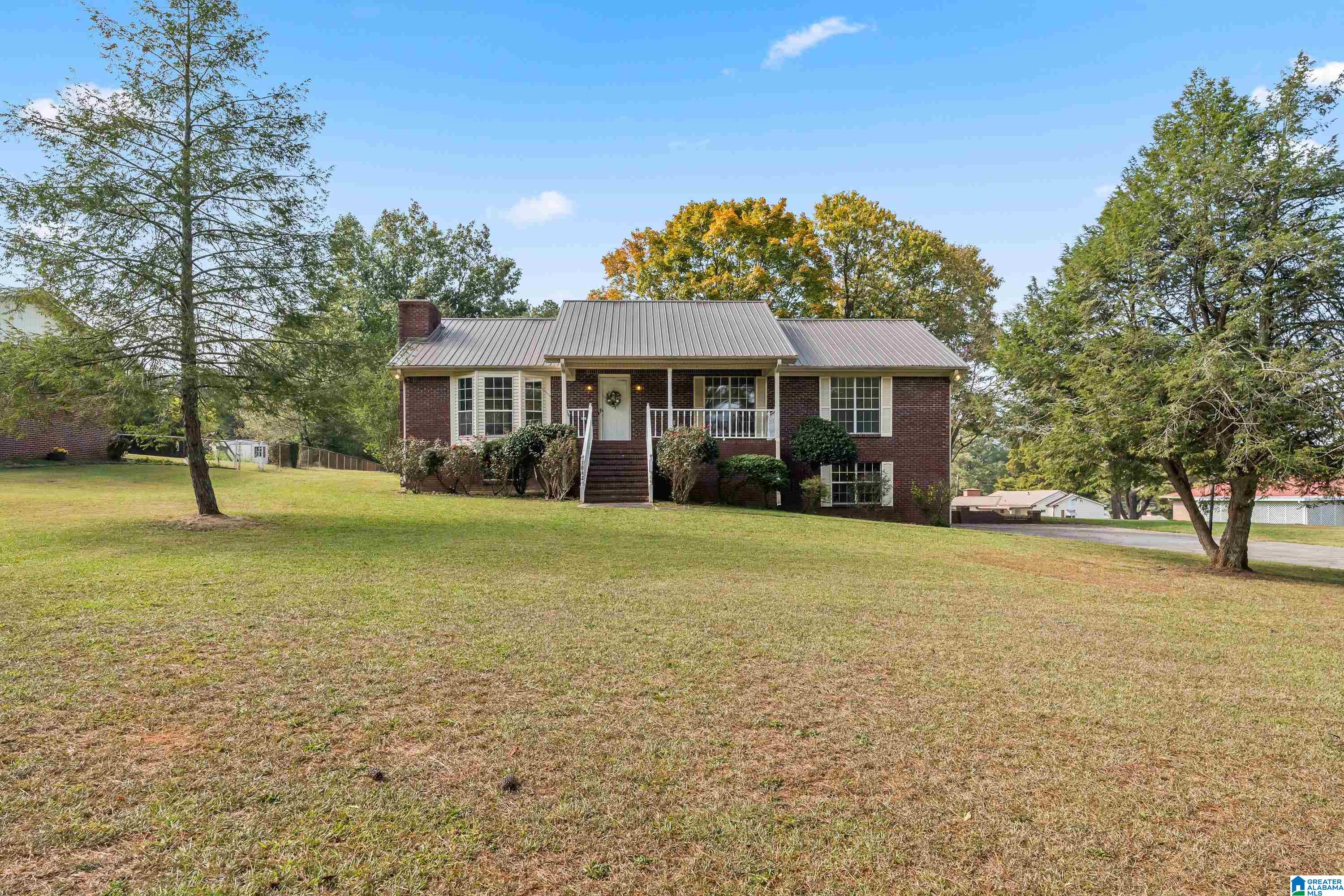 1012 Overhill Road Southeast Bessemer, AL 35022 - Photo 2 of 35